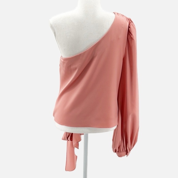 Lovers + Friends Kendall One Shoulder Blouse in Pink Guava - Size Medium - Picture 4 of 7